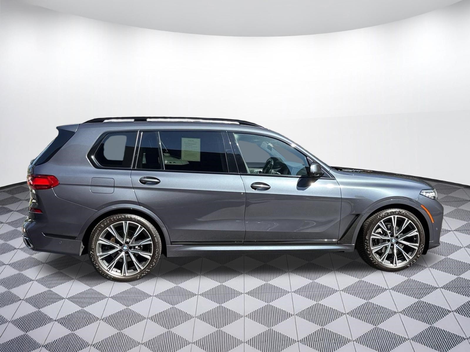 Used 2020 BMW X7 xDrive40i w/ M Sport Package AWD/4WD image 8