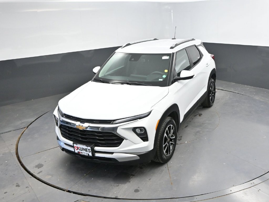 Used 2025 Chevrolet TrailBlazer LT FWD image 26