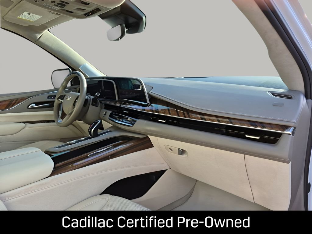 Certified 2023 Cadillac Escalade ESV Sport Platinum w/ LPO, ONYX Package AWD/4WD image 18