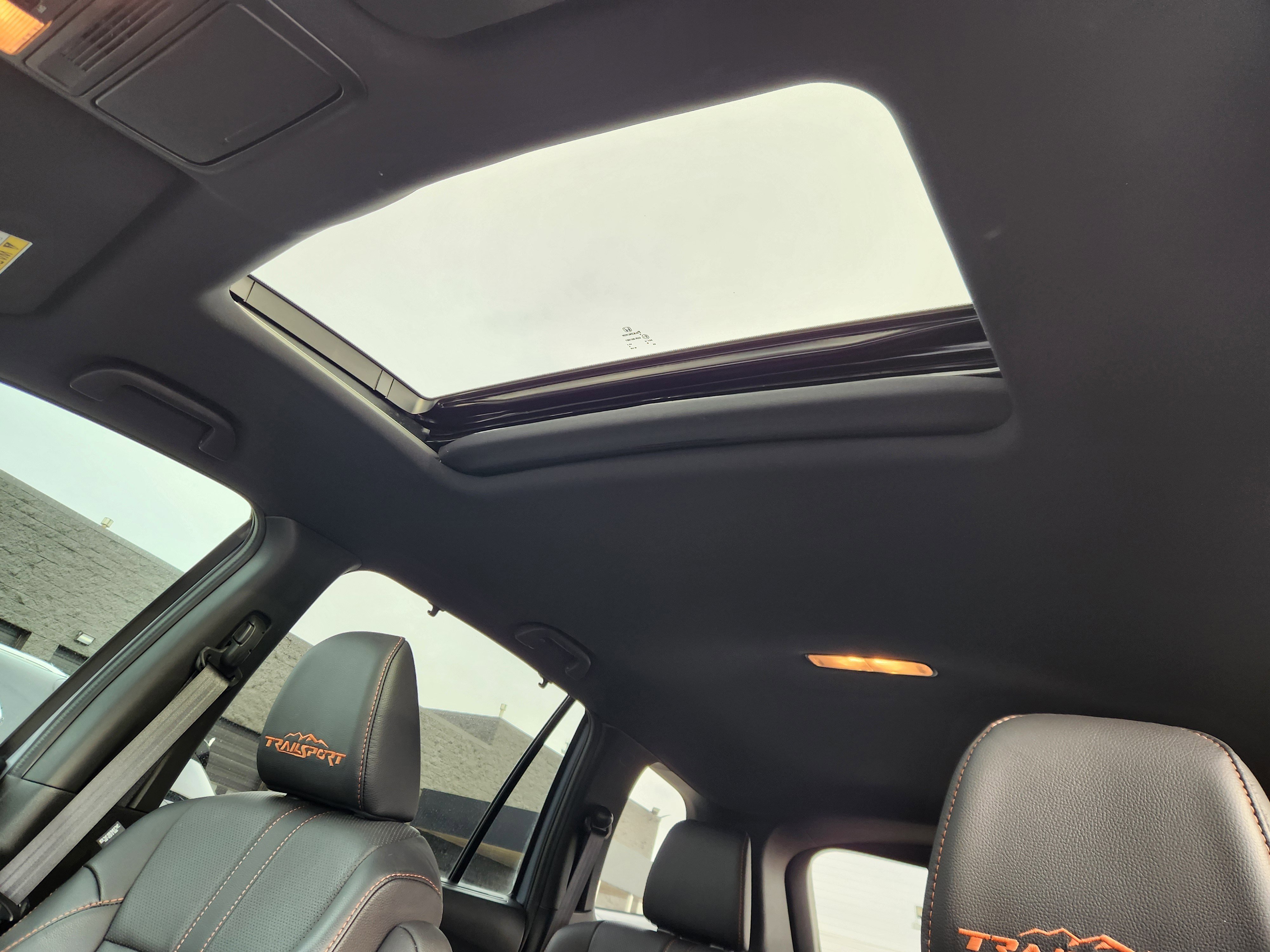 Used 2022 Honda Passport TrailSport image 16