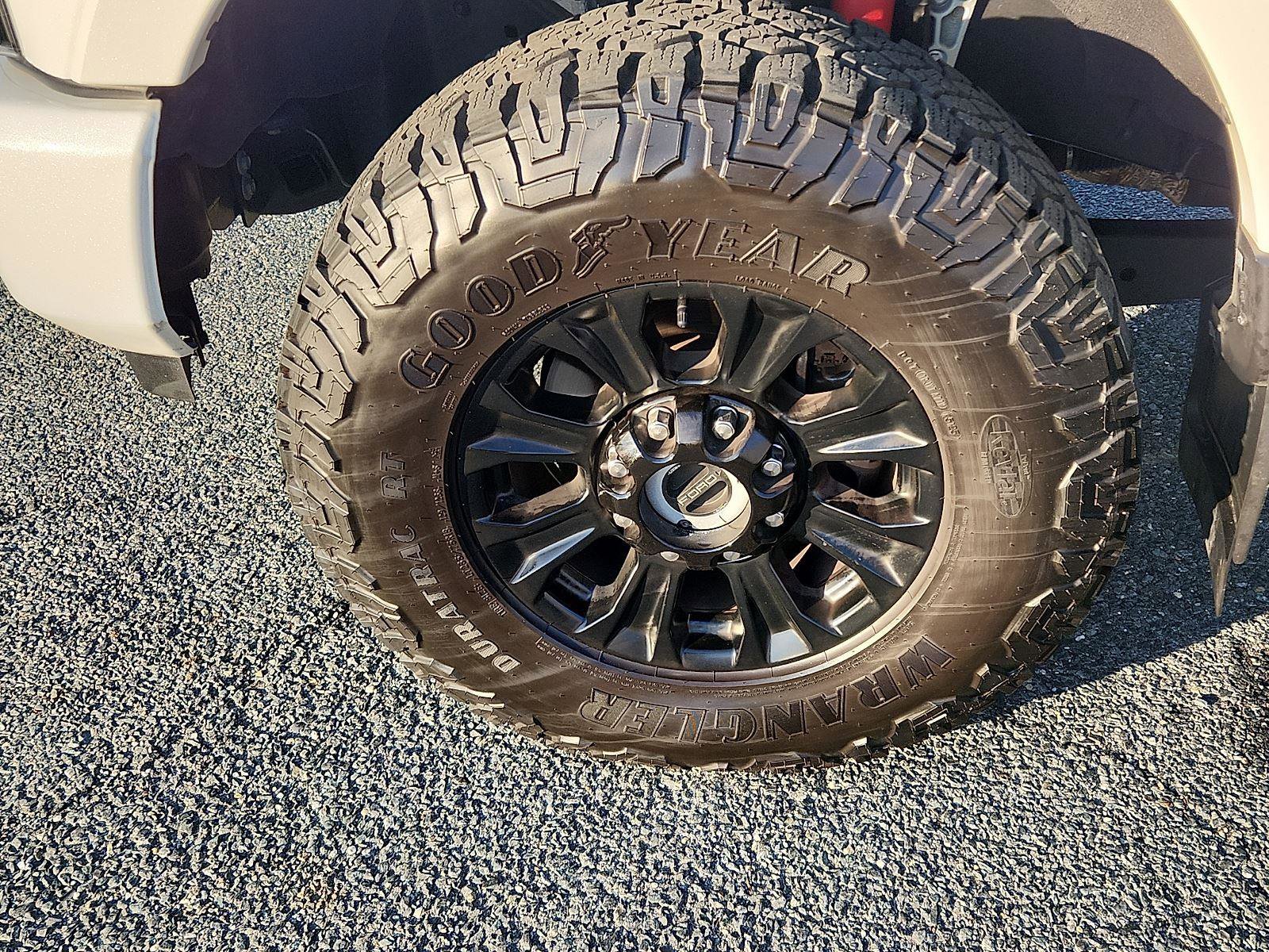 Used 2021 Ford F350 Lariat image 8