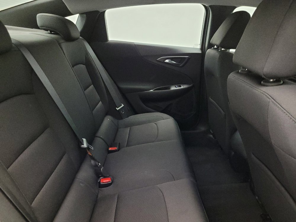 Used 2020 Chevrolet Malibu LS image 19