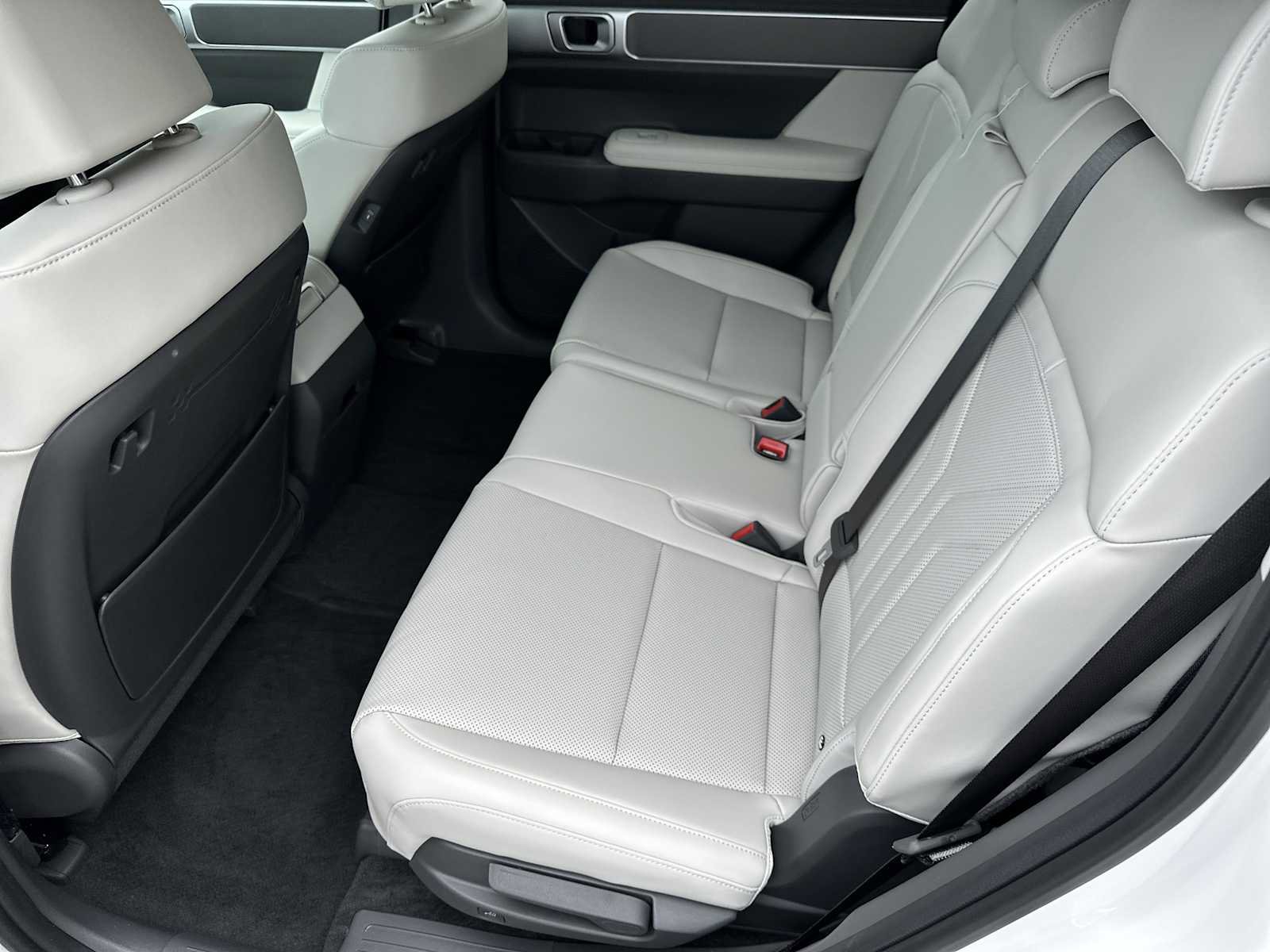 New 2026 Hyundai Santa Fe SEL FWD image 21