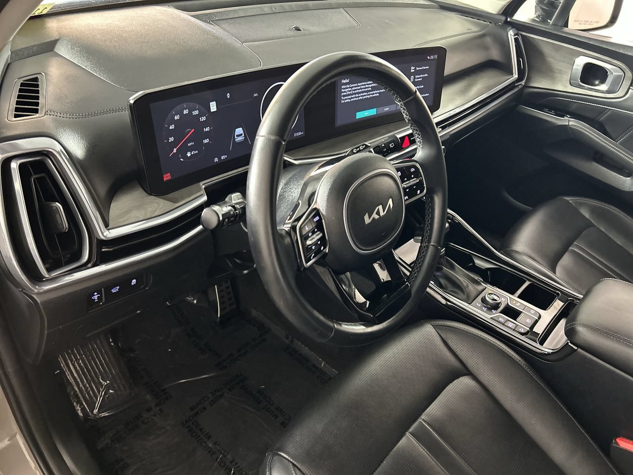 Used 2025 Kia Sorento SX AWD/4WD image 13