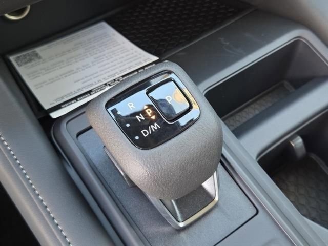 New 2025 Nissan Pathfinder S image 16