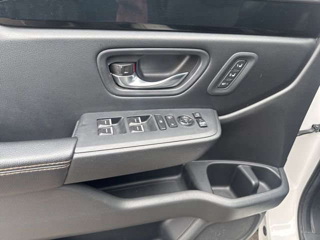 Used 2023 Honda Pilot TrailSport image 21