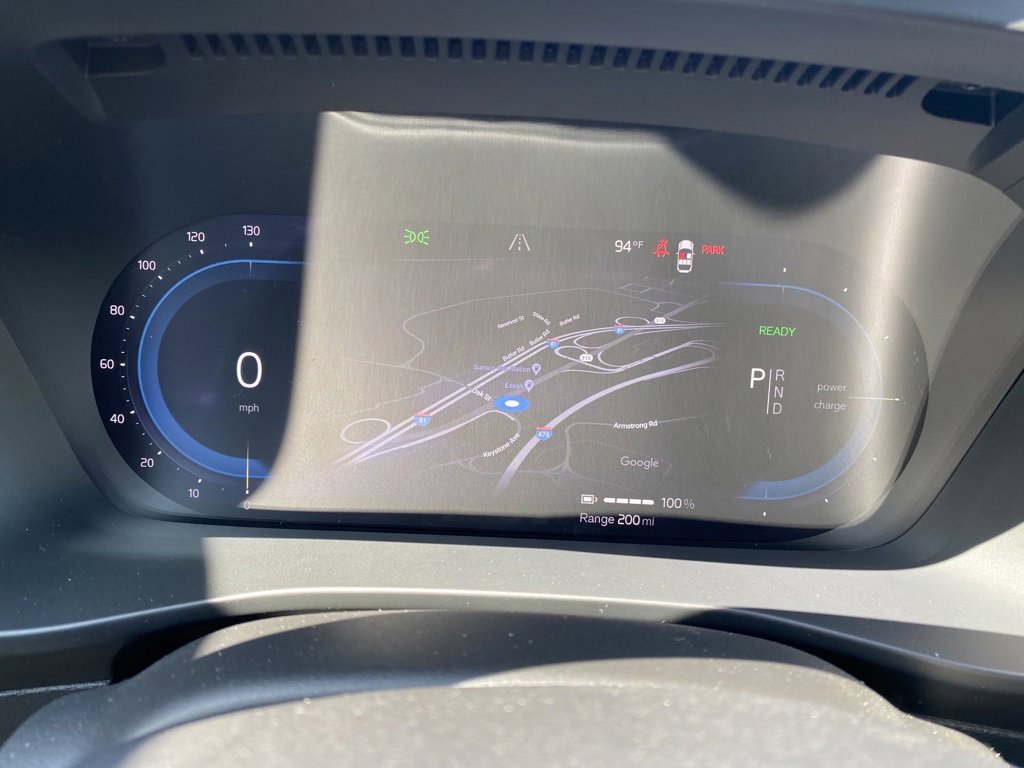 New 2023 Volvo C40 P8 Recharge Plus w/ Climate Package image 15