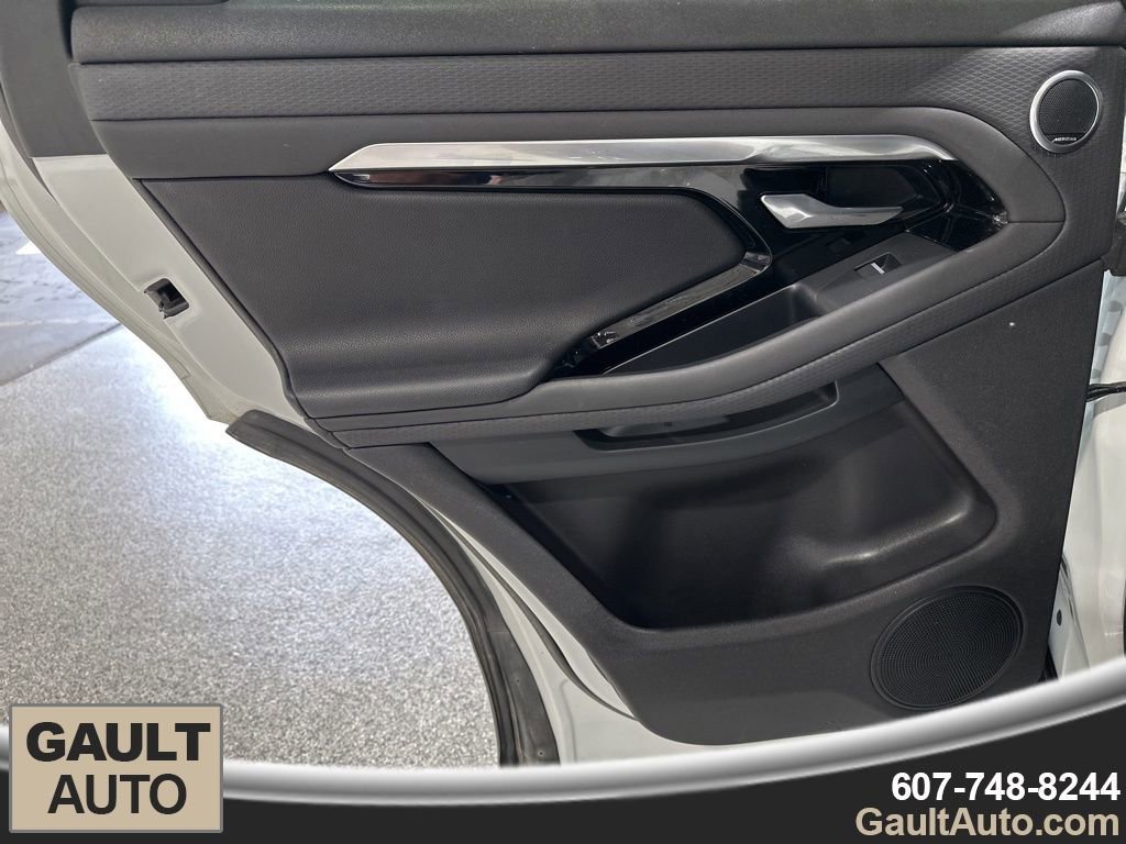 Used 2020 Land Rover Range Rover Evoque S image 14