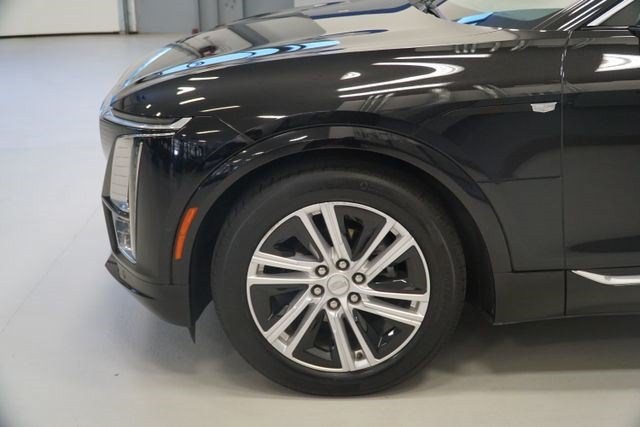 Certified 2024 Cadillac Lyriq Tech w/ Driver Assist Package AWD/4WD image 10