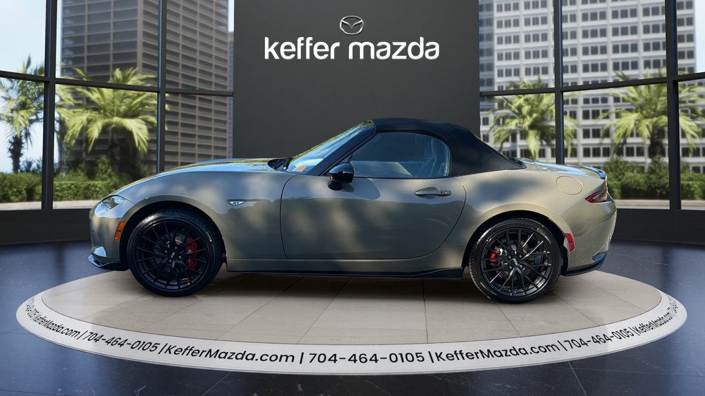 Certified 2023 MAZDA MX-5 Miata Club w/ Brembo/BBS Recaro Package RWD image 4