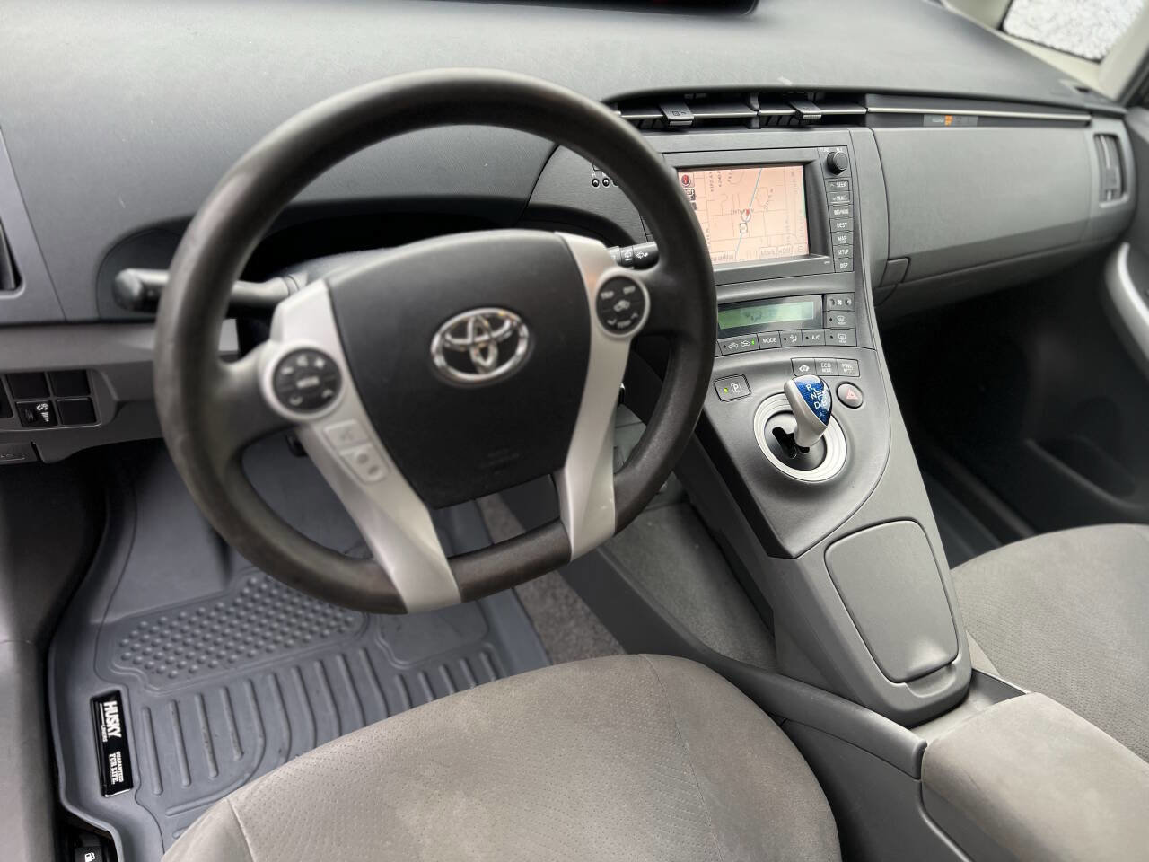 Used 2010 Toyota Prius Three image 11