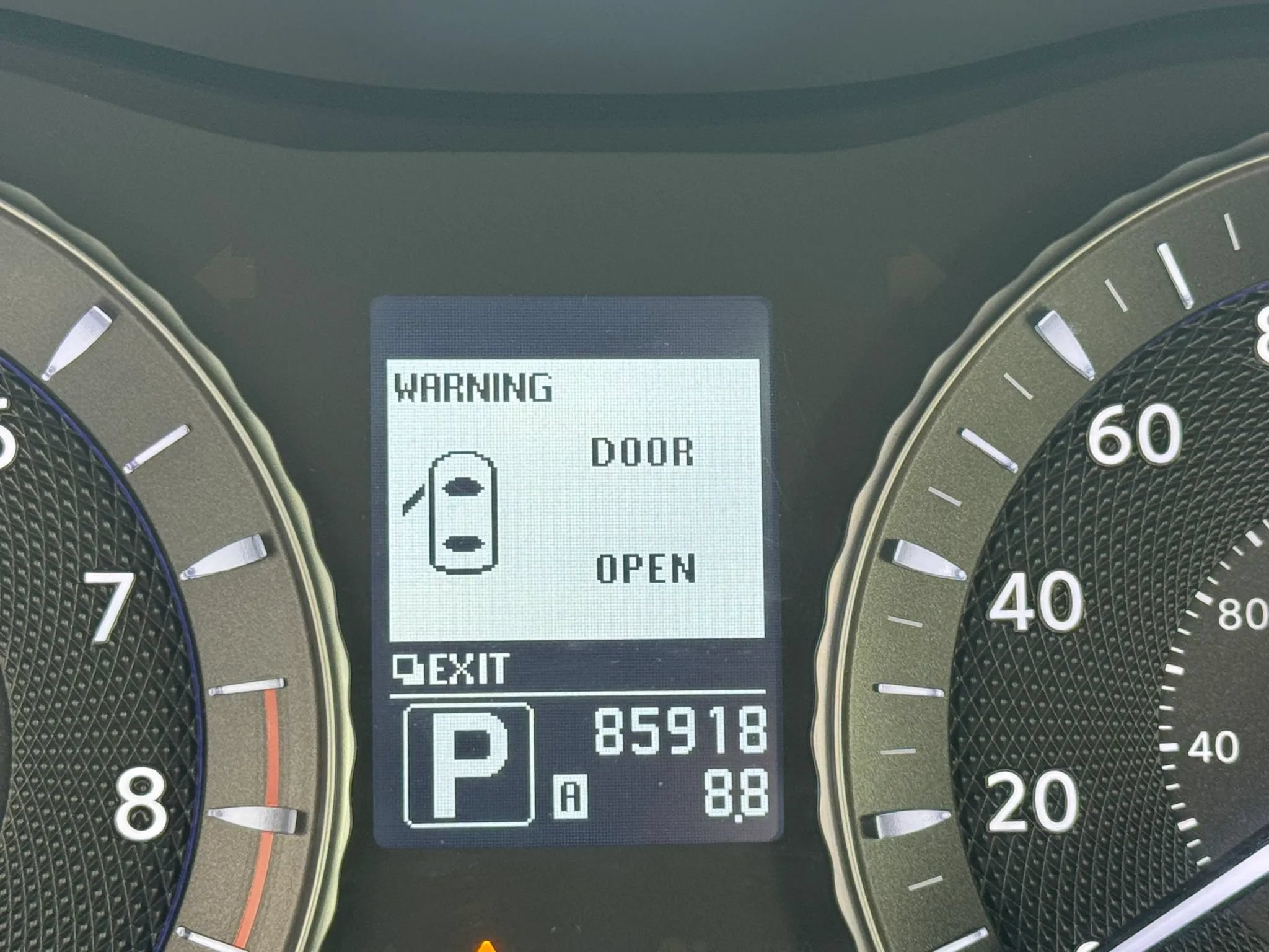Used 2013 INFINITI M37 x w/ Premium Pkg AWD/4WD image 17