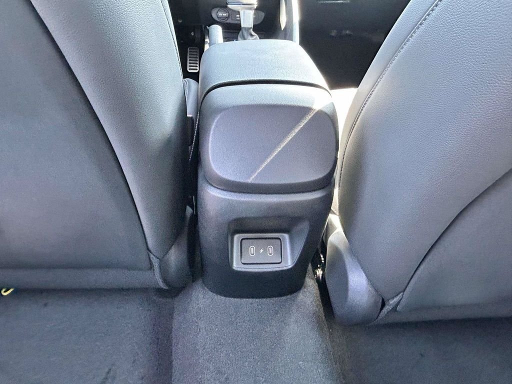New 2026 Hyundai Elantra SEL Sport FWD image 12