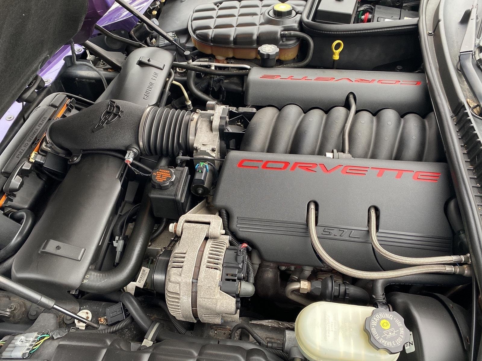 Used 1998 Chevrolet Corvette Convertible w/ Memory Pkg RWD image 11