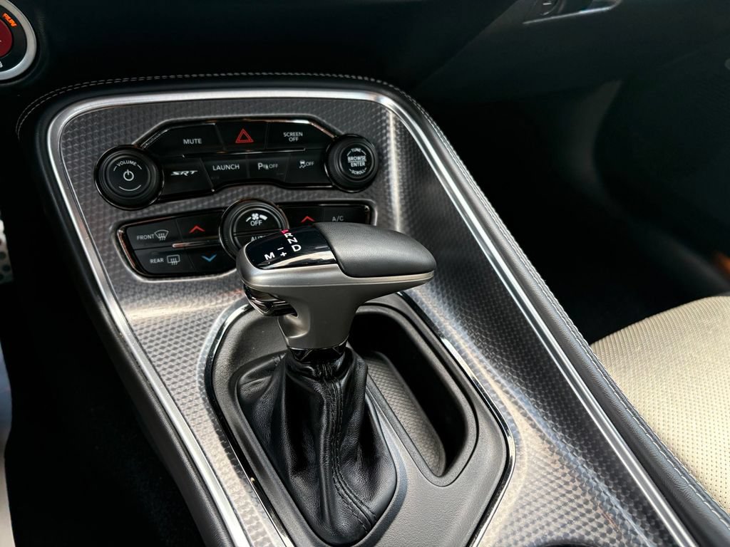 Used 2020 Dodge Challenger SRT Hellcat RWD image 15