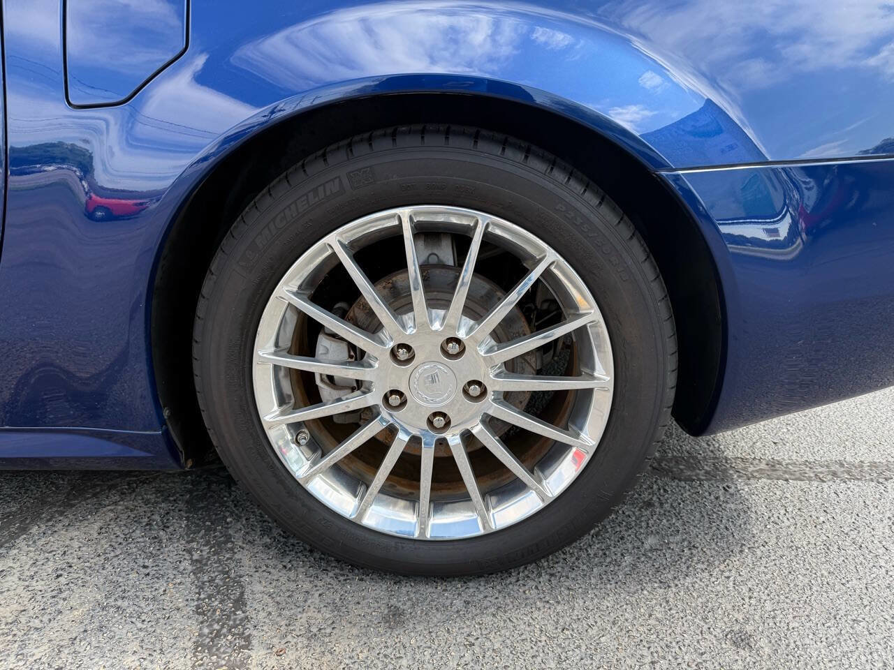 Used 2005 Cadillac XLR image 27