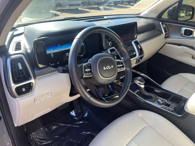 Certified 2023 Kia Sorento SX FWD image 25