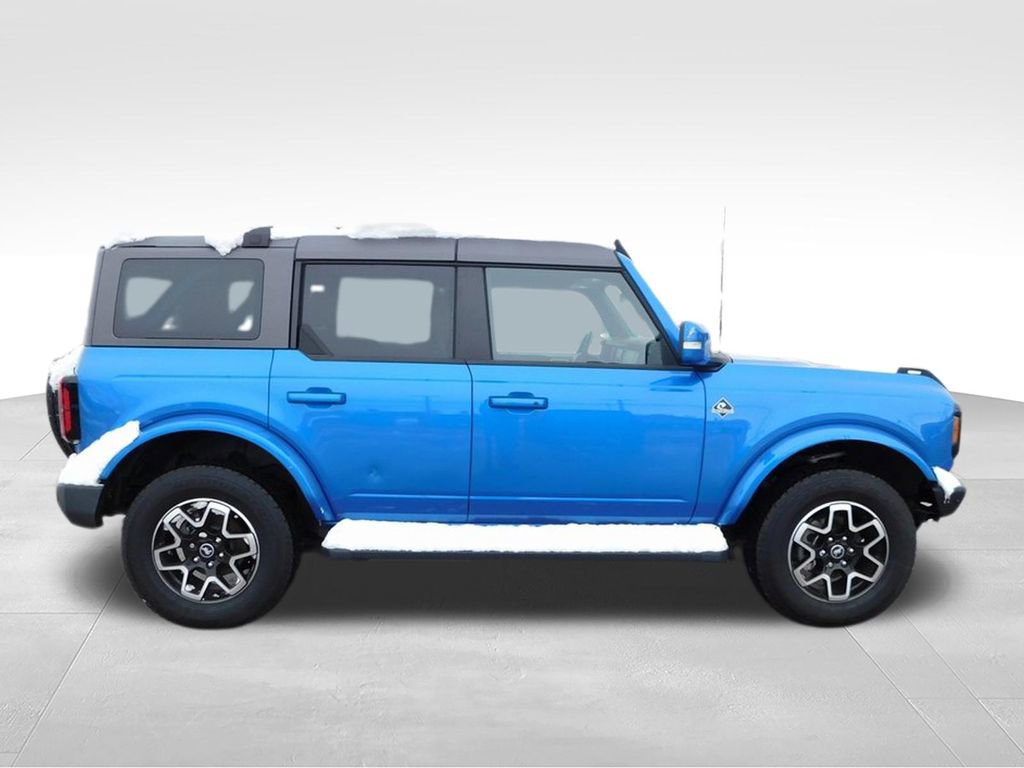 New 2024 Ford Bronco Outer Banks AWD/4WD image 2
