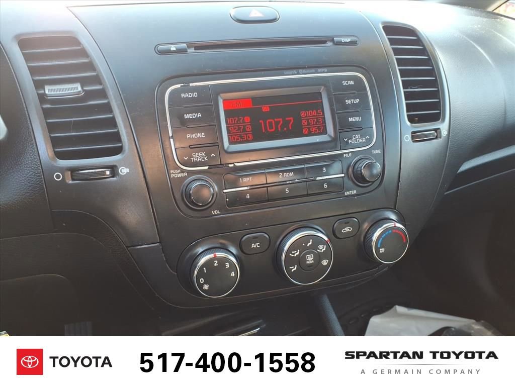 Used 2016 Kia Forte LX image 19