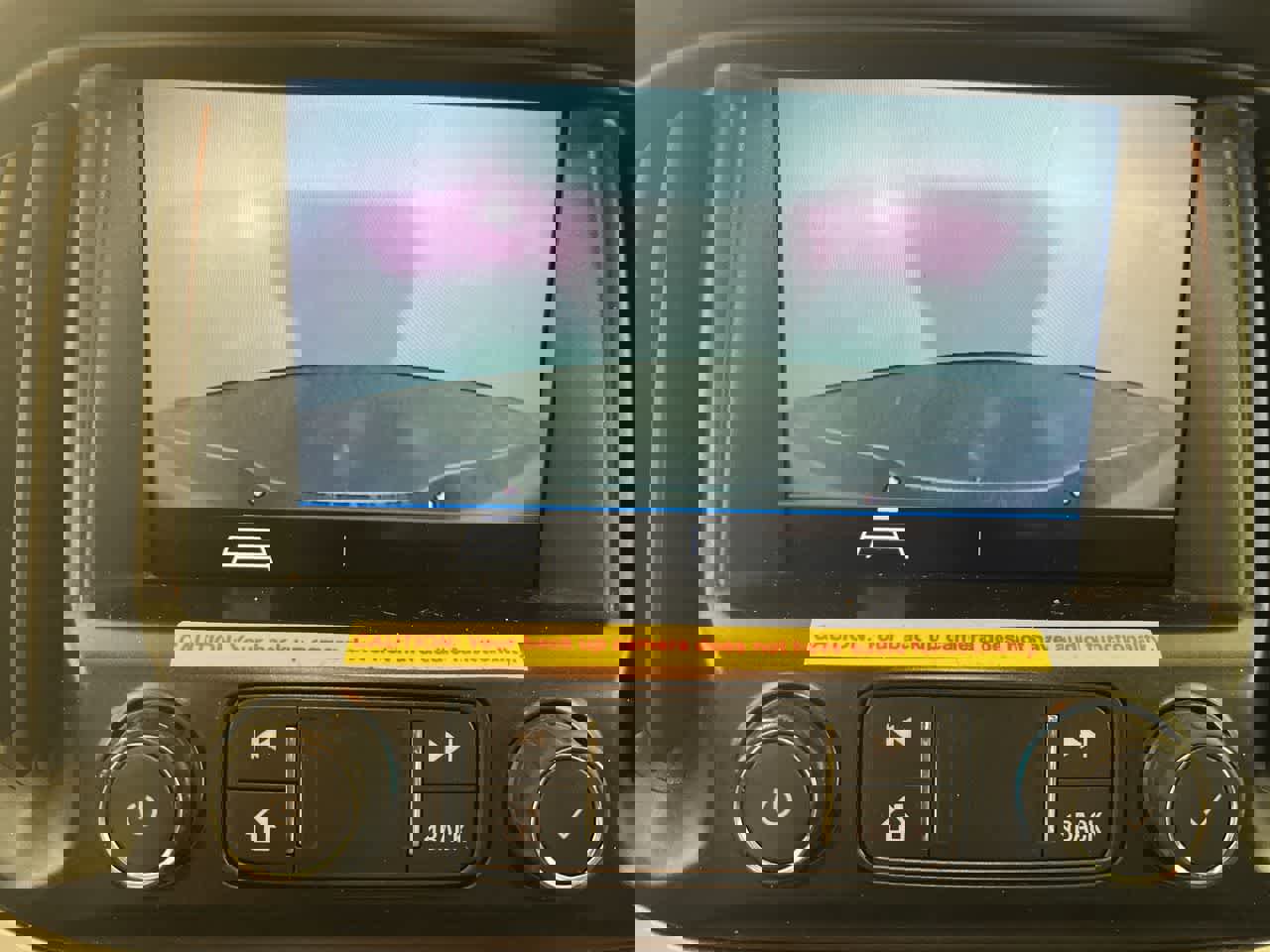 Used 2022 Chevrolet Colorado LT w/ Fleet Safety Package image 19