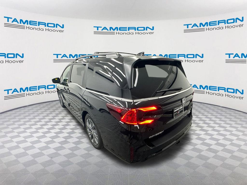 New 2026 Honda Odyssey Touring image 3