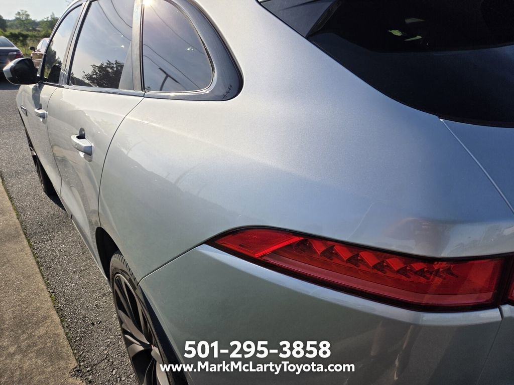 Used 2019 Jaguar F-PACE S AWD/4WD image 9