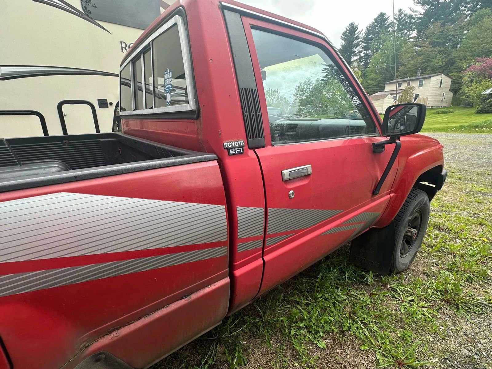 Used 1988 Toyota Pickup 4x4 Regular Cab image 14