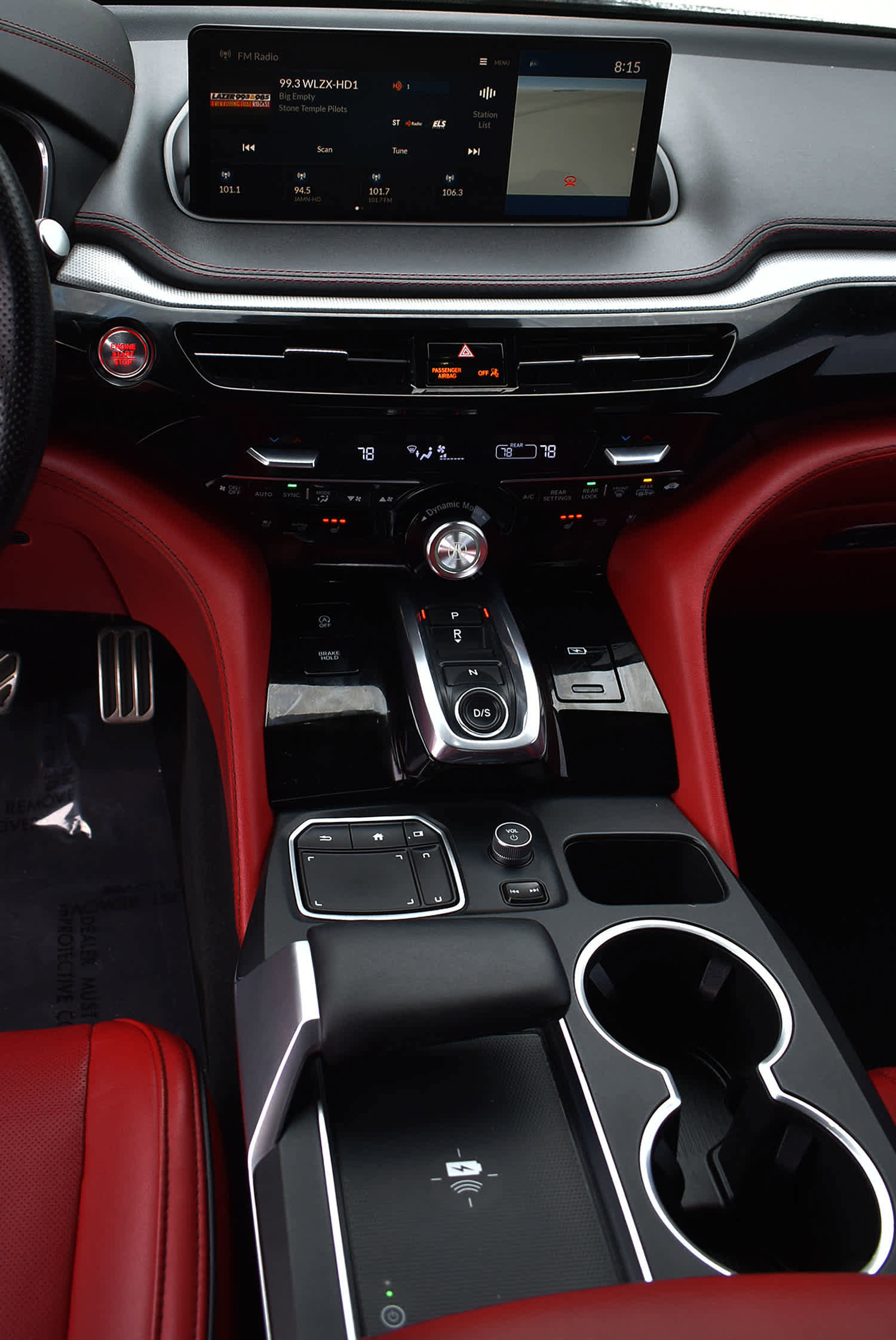 Used 2022 Acura MDX A-Spec image 17