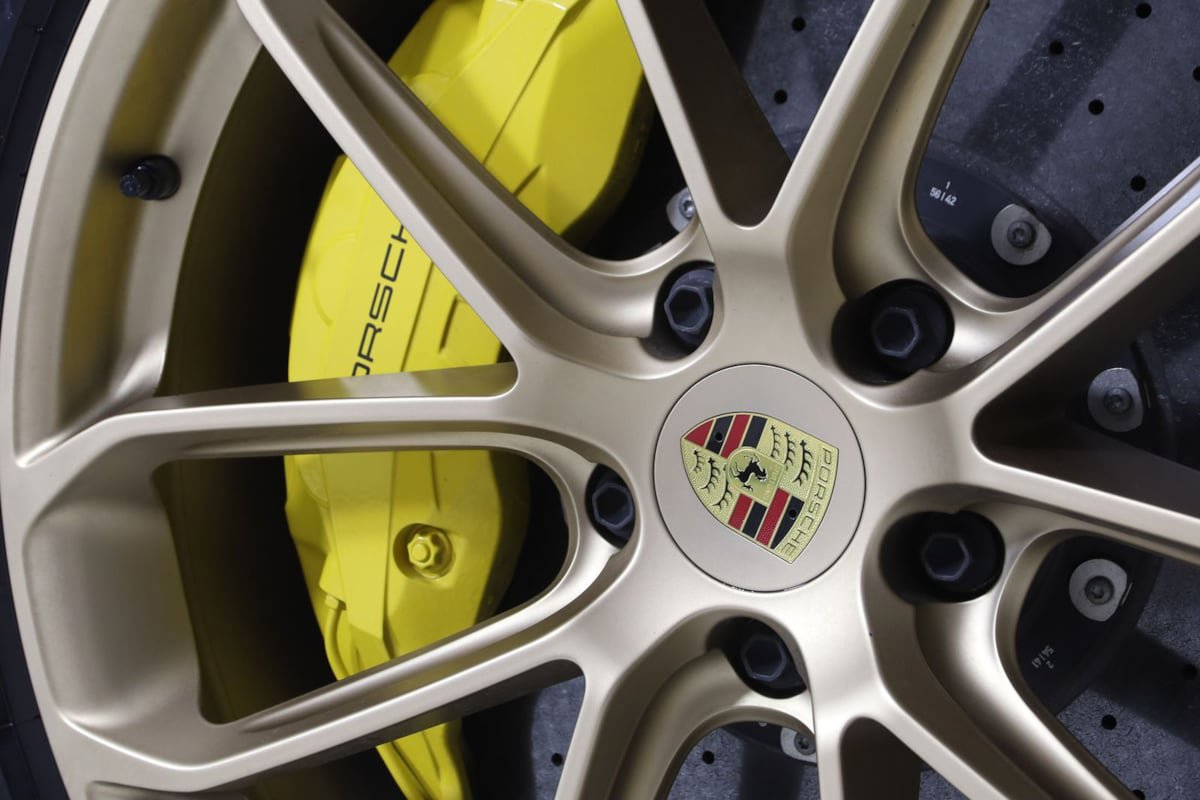 Used 2024 Porsche Cayenne Turbo GT image 19