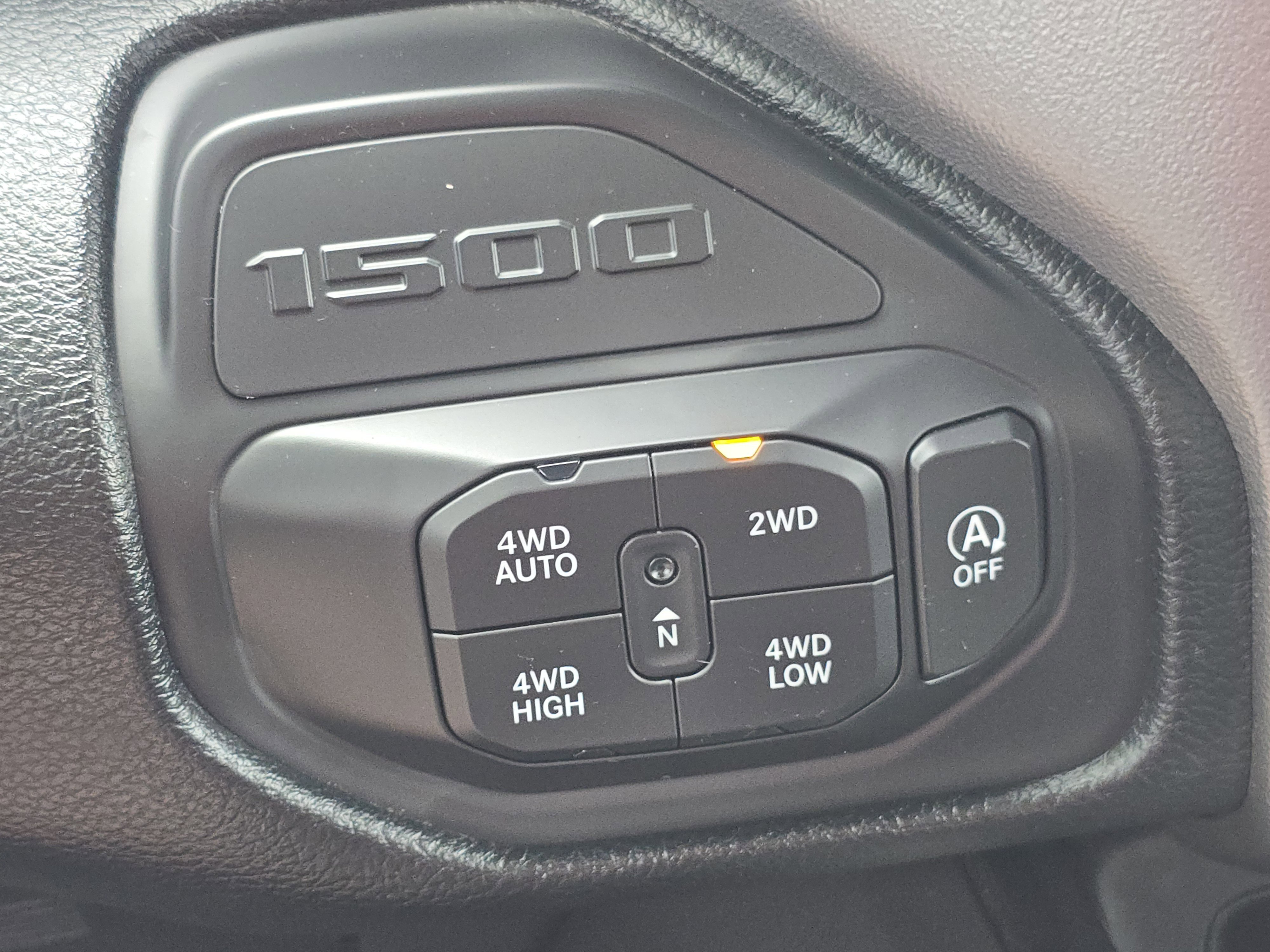 Used 2022 RAM 1500 Laramie w/ G/T Package AWD/4WD image 14