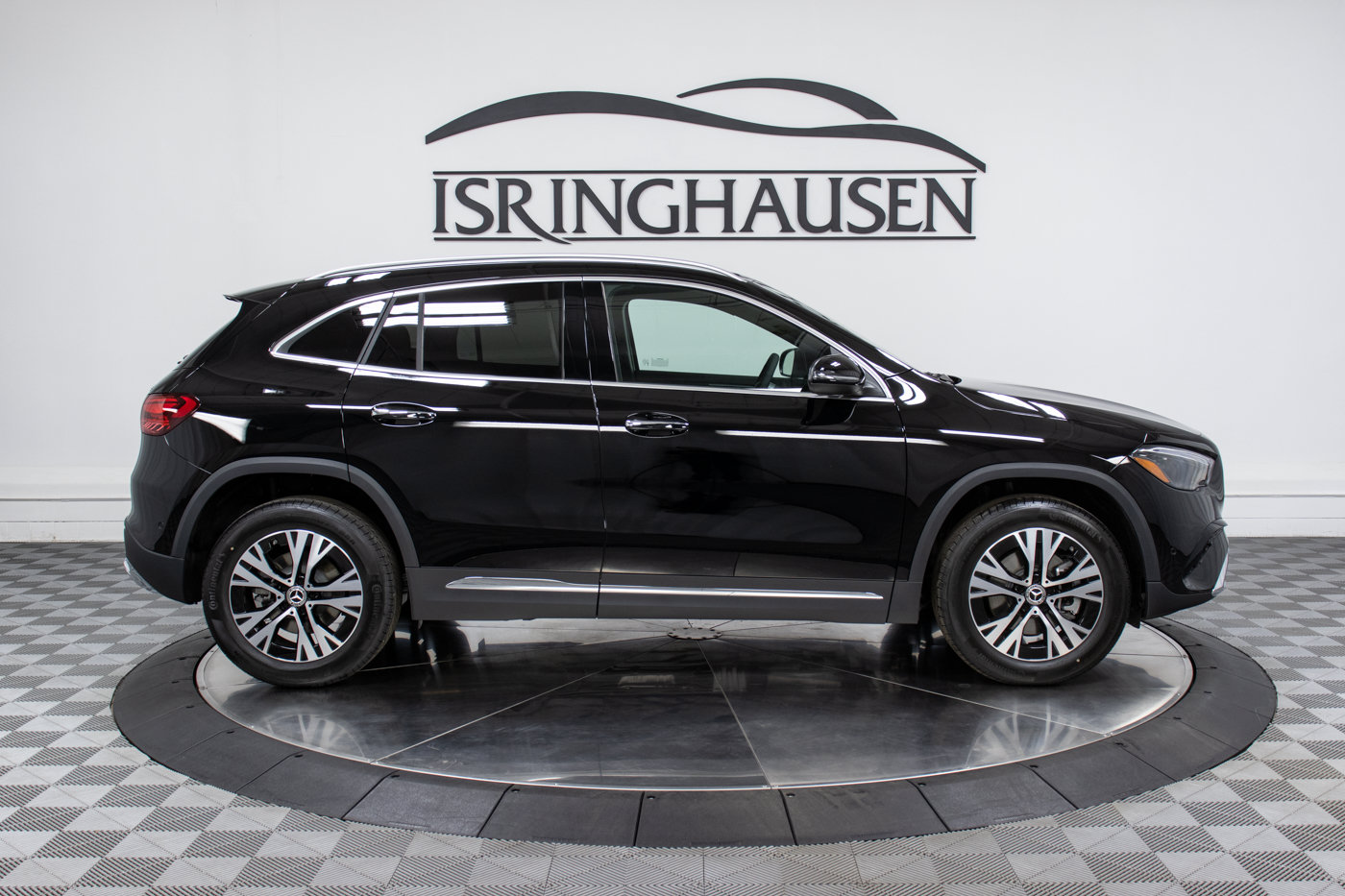 New 2025 Mercedes-Benz GLA 250 4MATIC image 4