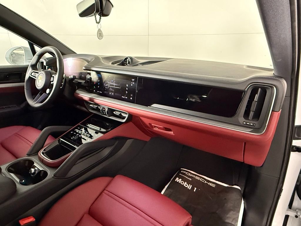 New 2026 Porsche Cayenne Coupe image 20
