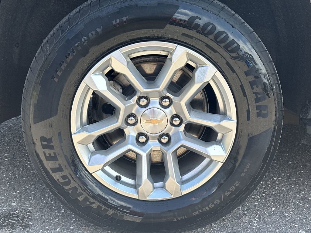Used 2025 Chevrolet Tahoe LT RWD image 31