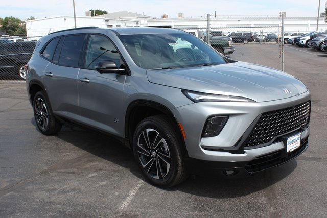 New 2026 Buick Enclave Sport Touring w/ Power Package image 9