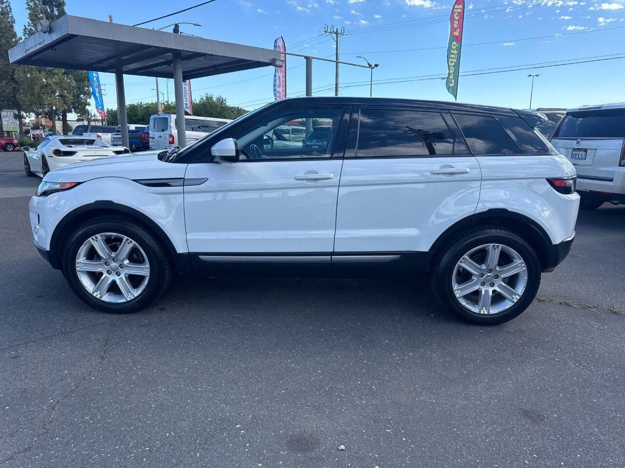Used 2015 Land Rover Range Rover Evoque Pure Plus AWD/4WD image 9