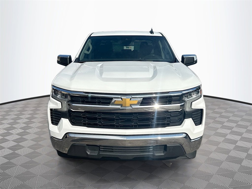 Used 2023 Chevrolet Silverado 1500 LT image 2
