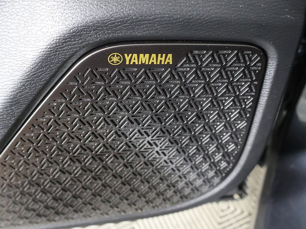 New 2025 Mitsubishi Outlander SE image 40