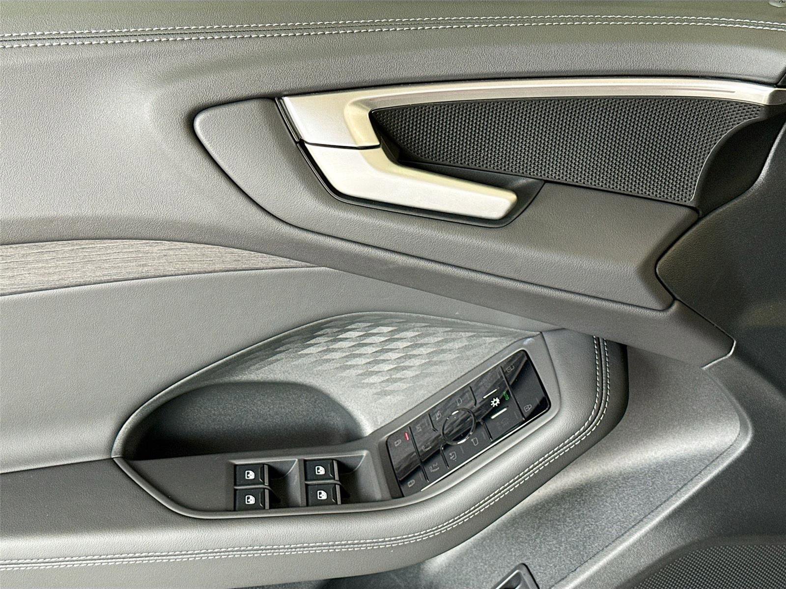 Certified 2025 Audi A5 2.0T Premium w/ Convenience Package image 18