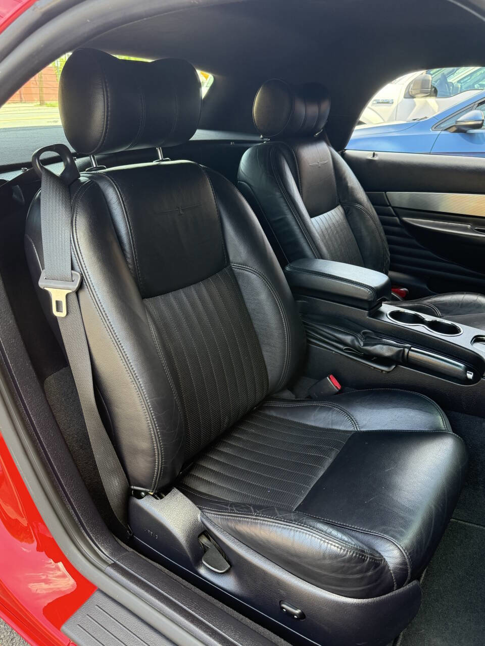 Used 2004 Ford Thunderbird Deluxe RWD image 14