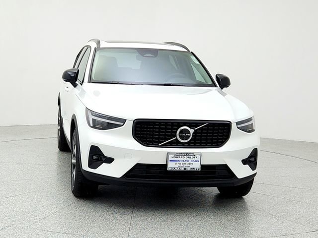 New 2026 Volvo XC40 B5 Plus w/ Protection Package Premier image 2