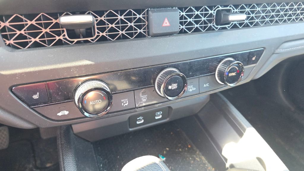 Certified 2023 Honda Accord EX image 19