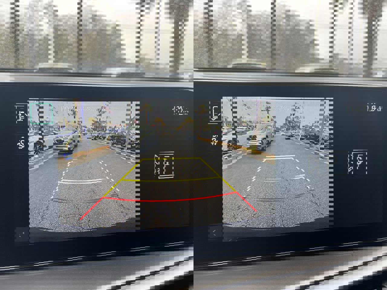 Used 2025 Kia Sorento LX image 25