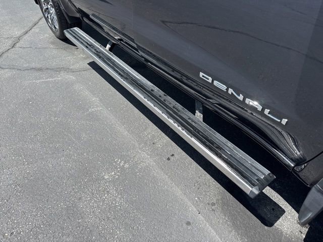 Used 2024 GMC Sierra 1500 Denali Ultimate AWD/4WD image 11