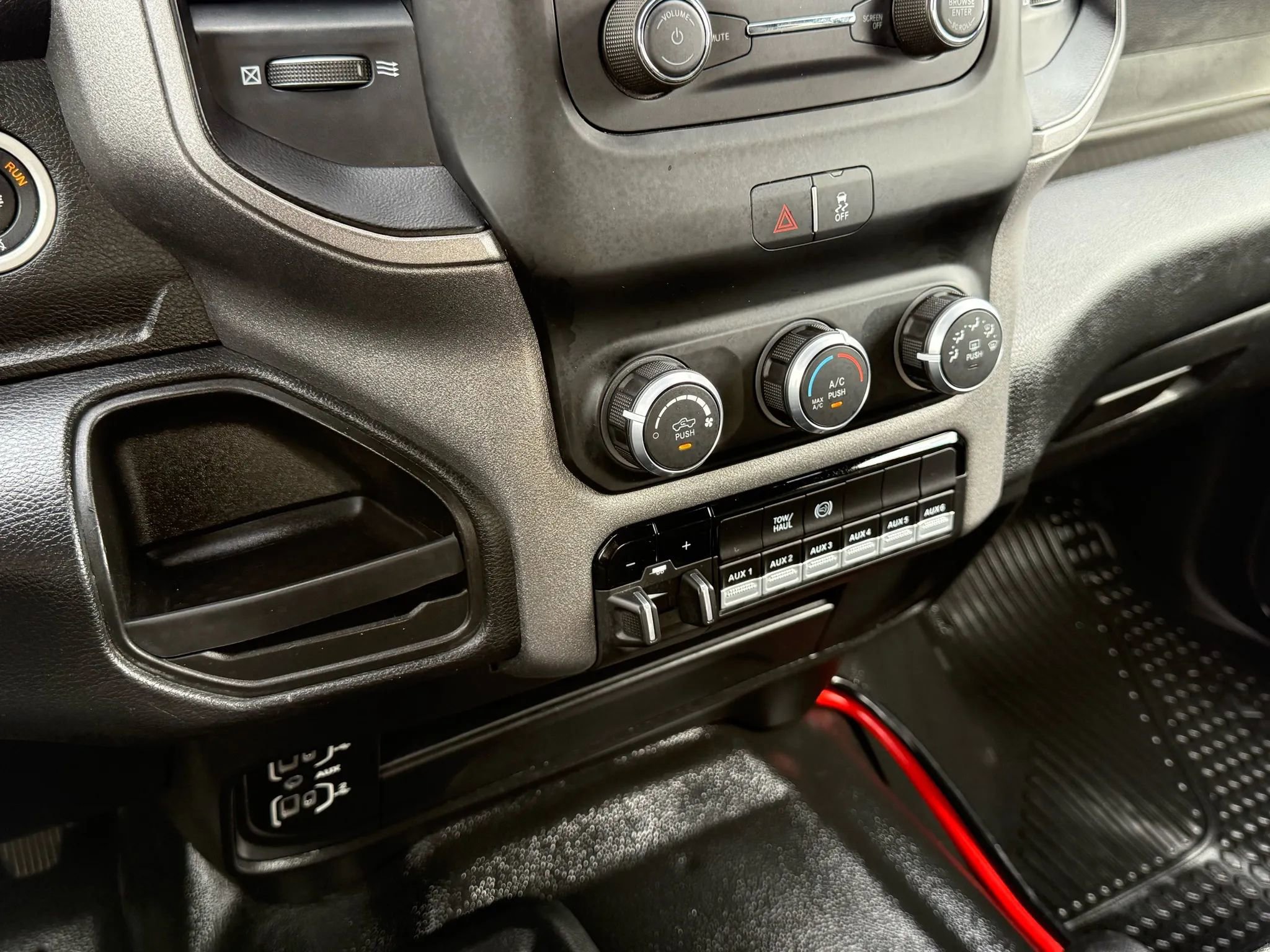 Used 2023 RAM 3500 Tradesman w/ Chrome Appearance Group image 22