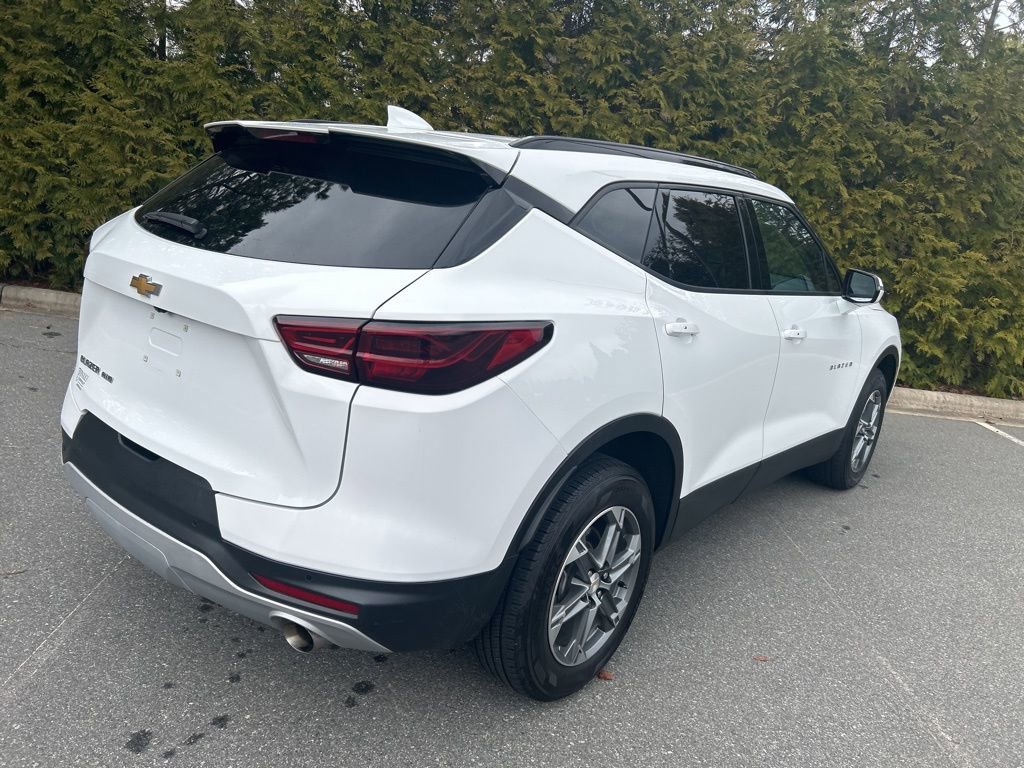 Used 2024 Chevrolet Blazer LT image 8