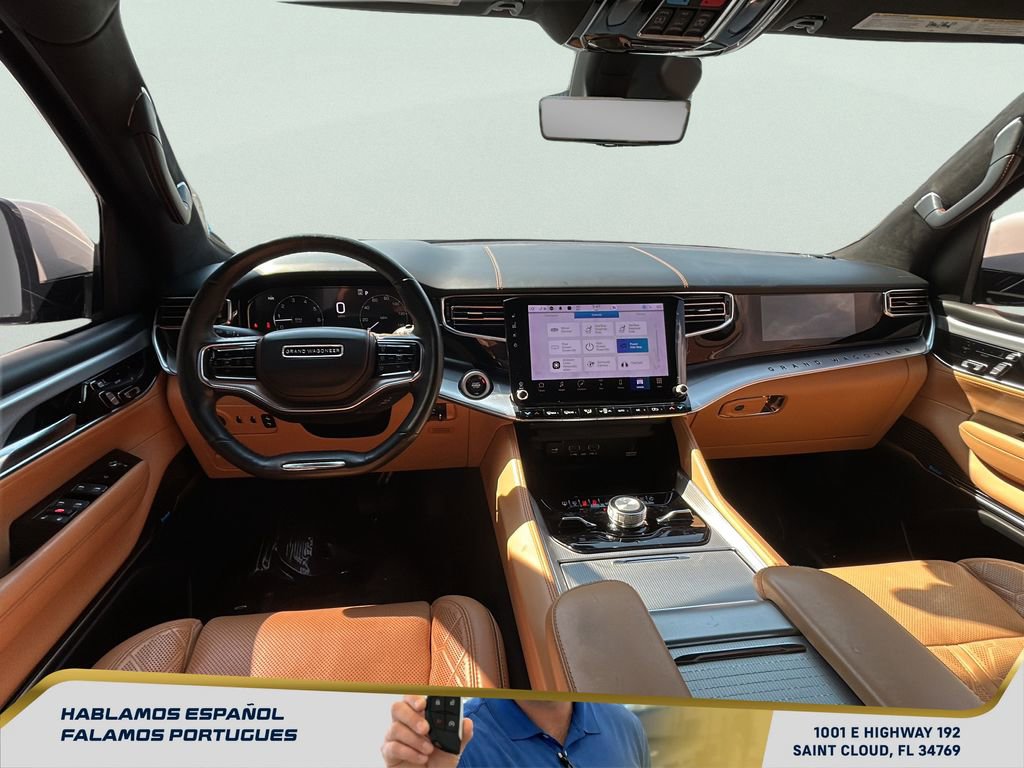 Used 2022 Jeep Grand Wagoneer Series III w/ HD Trailer Tow Package image 26