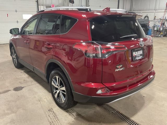 Used 2018 Toyota RAV4 XLE w/ Plus Extra Value Package image 4