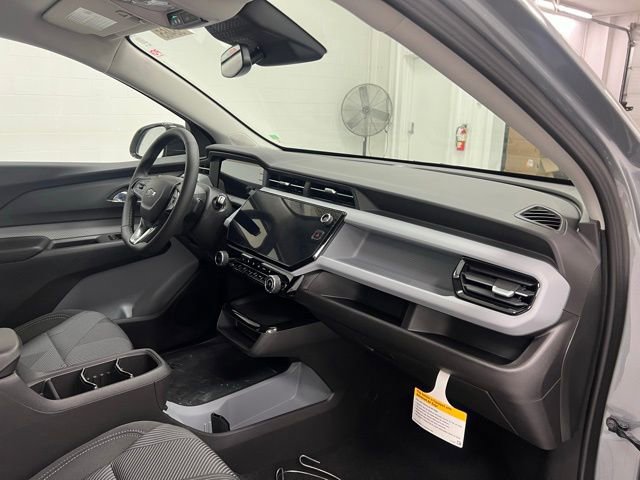 New 2027 Chevrolet Bolt LT w/ Comfort Package FWD image 20
