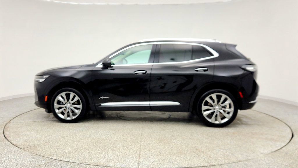 Used 2022 Buick Envision Avenir w/ Technology Package II image 8