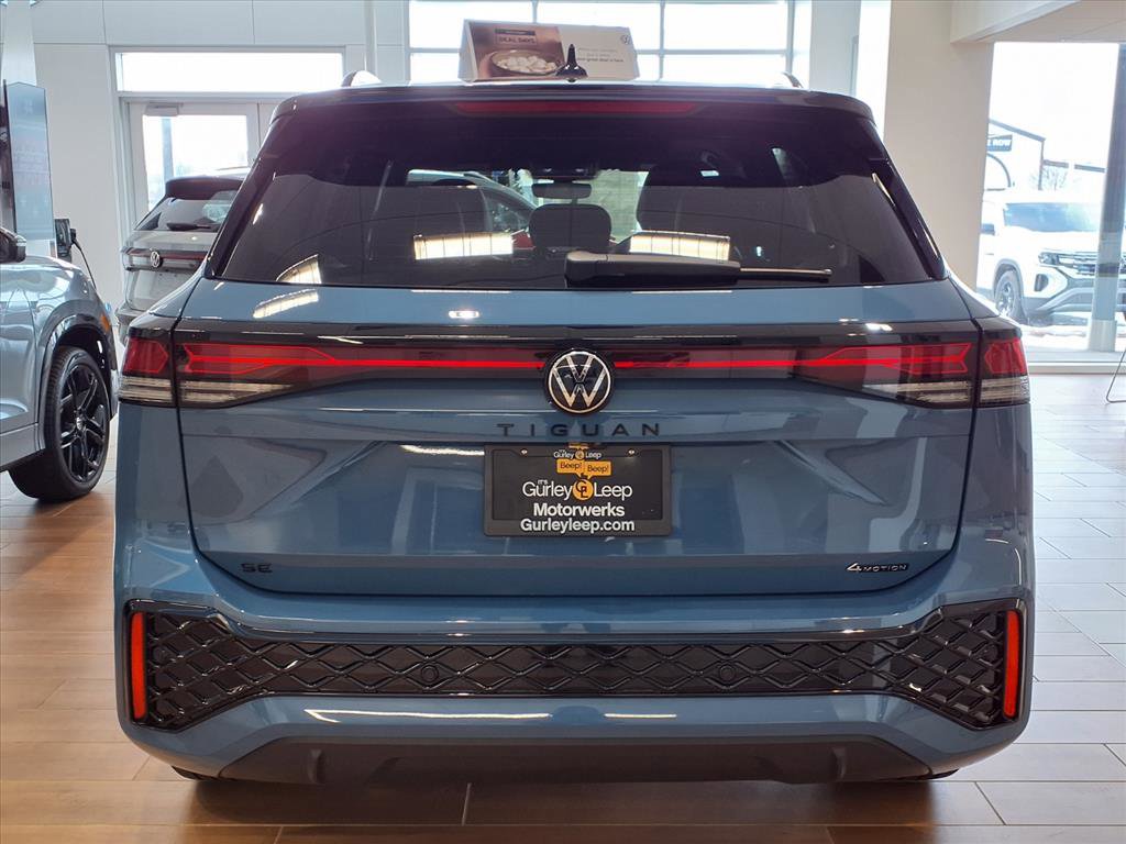 New 2026 Volkswagen Tiguan SE R-Line image 9